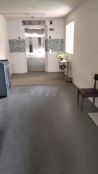 153 Yung Ho Road, 153 Yung Ho Road, Boon Lay / Jurong / Tuas, 3 Bedrooms, 1,119 sqft, HDB Flat For Sale, by Mandy Huang, 500286828 - Lobby - PropertyGuru.com.sg