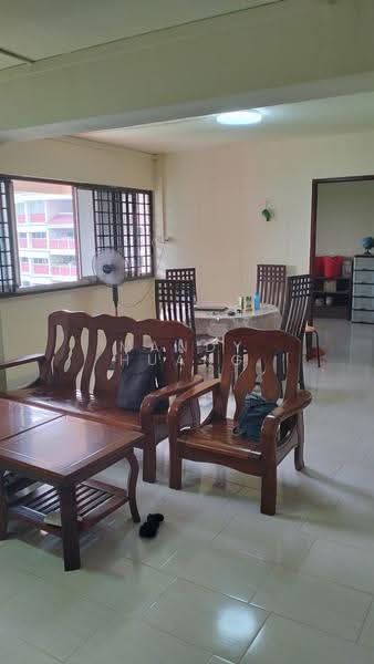 153 Yung Ho Road, 153 Yung Ho Road, Boon Lay / Jurong / Tuas, 3 Bedrooms, 1,119 sqft, HDB Flat For Sale, by Mandy Huang, 500286828 - Living Room - PropertyGuru.com.sg