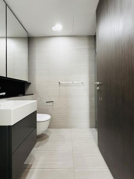 Principal Garden, 93 Prince Charles Crescent, Alexandra / Commonwealth, 2 Bedrooms, 764 sqft, Condominium For Sale, by Marcus Liu, 500286830 - Bathroom - PropertyGuru.com.sg