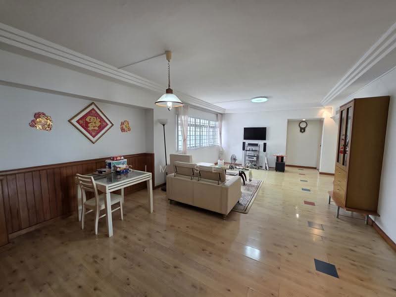 768 Pasir Ris Street 71, 768 Pasir Ris Street 71, Pasir Ris / Tampines, 3 Bedrooms, 1,378 sqft, HDB Flat For Sale, by Sim Seng, 500286831 - Living Room - PropertyGuru.com.sg