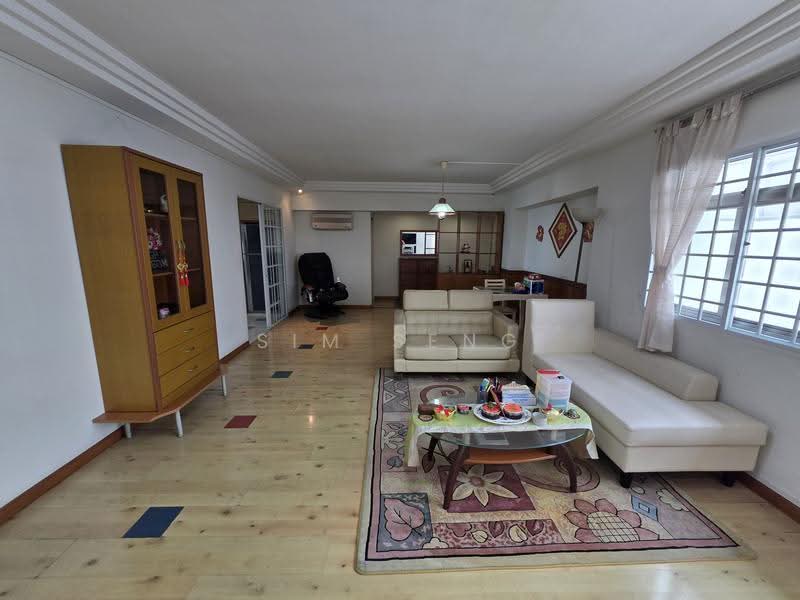 768 Pasir Ris Street 71, 768 Pasir Ris Street 71, Pasir Ris / Tampines, 3 Bedrooms, 1,378 sqft, HDB Flat For Sale, by Sim Seng, 500286831 - Living Room - PropertyGuru.com.sg