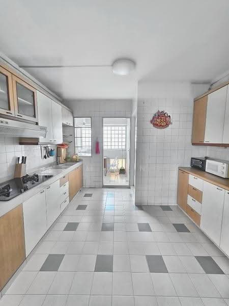 768 Pasir Ris Street 71, 768 Pasir Ris Street 71, Pasir Ris / Tampines, 3 Bedrooms, 1,378 sqft, HDB Flat For Sale, by Sim Seng, 500286831 - Kitchen - PropertyGuru.com.sg
