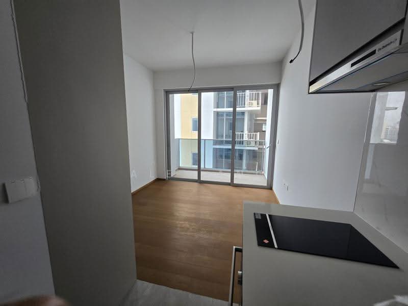 Grand Dunman, 16 Dunman Road, East Coast / Marine Parade, Studio, 410 sqft, Condominium For Rent, by Alex Ang, 500286843 - Balcony - PropertyGuru.com.sg