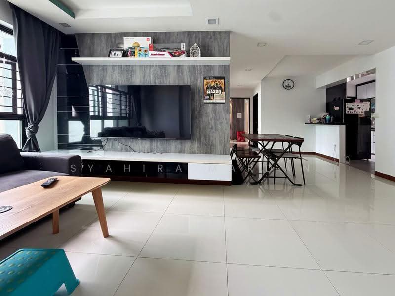 807B Choa Chu Kang Avenue 1, 807B Choa Chu Kang Avenue 1, Dairy Farm / Bukit Panjang / Choa Chu Kang, 3 Bedrooms, 990 sqft, HDB Flat For Sale, by Syahira Mardan, 500286846 - Living Room - PropertyGuru.com.sg