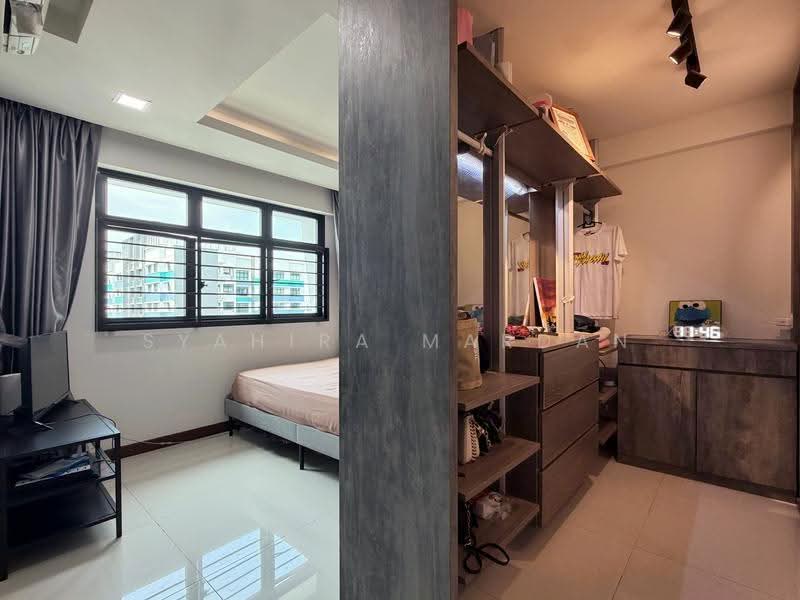 807B Choa Chu Kang Avenue 1, 807B Choa Chu Kang Avenue 1, Dairy Farm / Bukit Panjang / Choa Chu Kang, 3 Bedrooms, 990 sqft, HDB Flat For Sale, by Syahira Mardan, 500286846 - Bedroom - PropertyGuru.com.sg