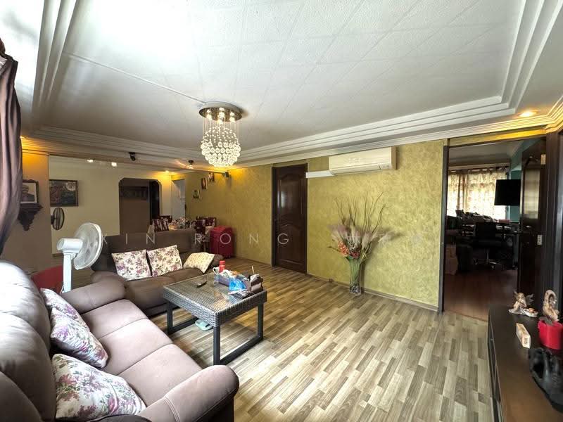 640 Yishun Street 61, 640 Yishun Street 61, Sembawang / Yishun, 5 Bedrooms, 1,765 sqft, HDB Flat For Sale, by Xin Rong 林欣蓉., 500286860 - PropertyGuru.com.sg