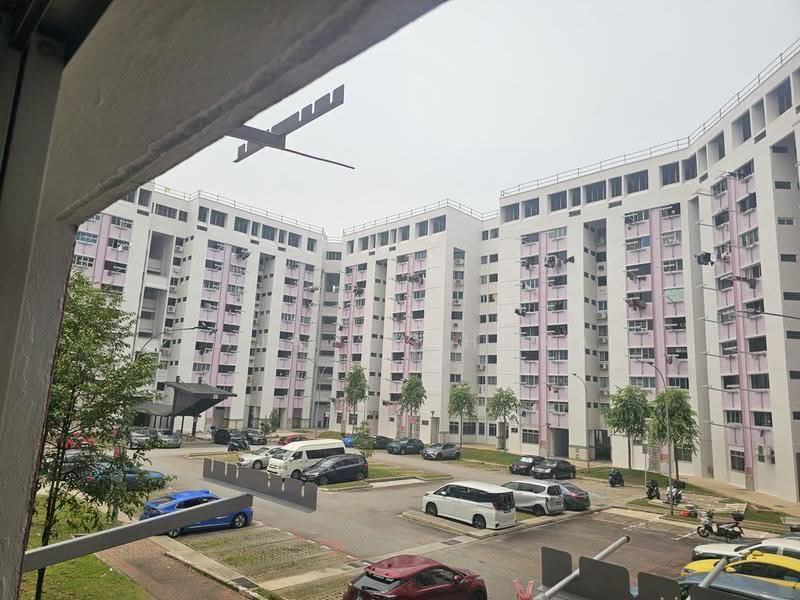 107 Yishun Ring Road, 107 Yishun Ring Road, Sembawang / Yishun, 2 Bedrooms, 721 sqft, HDB Flat For Sale, by Raja Sekhara, 500286863 - Exterior - PropertyGuru.com.sg