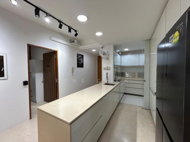 The Centris, 61 Jurong West Central 3, Boon Lay / Jurong / Tuas, Room Rental, 140 sqft, Apartment For Rent, by Kyne Chan, 500286886 - Kitchen - PropertyGuru.com.sg