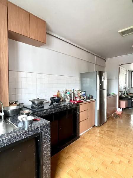 283 Bukit Batok East Avenue 3, 283 Bukit Batok East Avenue 3, Dairy Farm / Bukit Panjang / Choa Chu Kang, Room Rental, 150 sqft, HDB Flat For Rent, by Wee Chye Heng (Alan Wee), 500286894 - Kitchen - PropertyGuru.com.sg