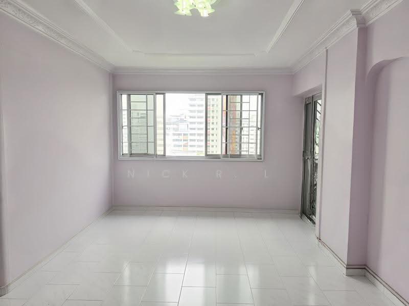 952 Jurong West Street 91, 952 Jurong West Street 91, Boon Lay / Jurong / Tuas, 3 Bedrooms, 1,195 sqft, HDB Flat For Sale, by Nick R. L, 500286917 - Living Room - PropertyGuru.com.sg