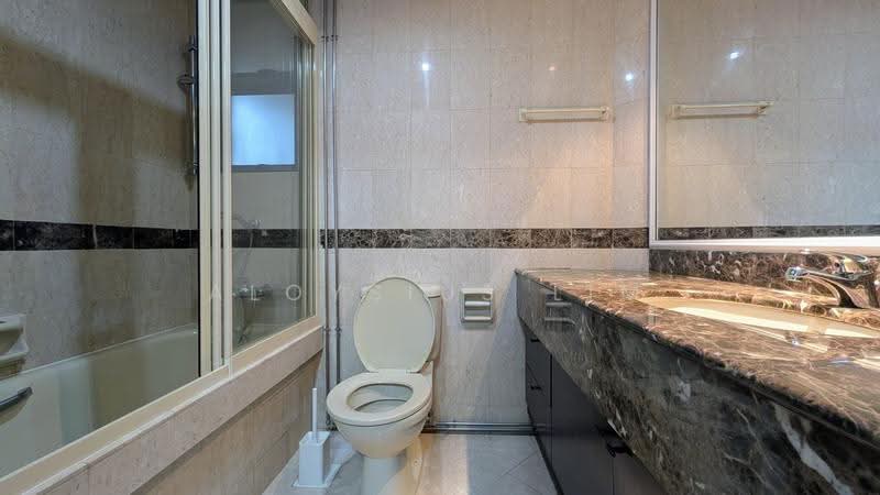 The Bencoolen, 180A Bencoolen Street, Beach Road / Bugis / Rochor, 2 Bedrooms, 850 sqft, Apartment For Sale, by Aloysius Lim, 500286933 - Bathroom - PropertyGuru.com.sg