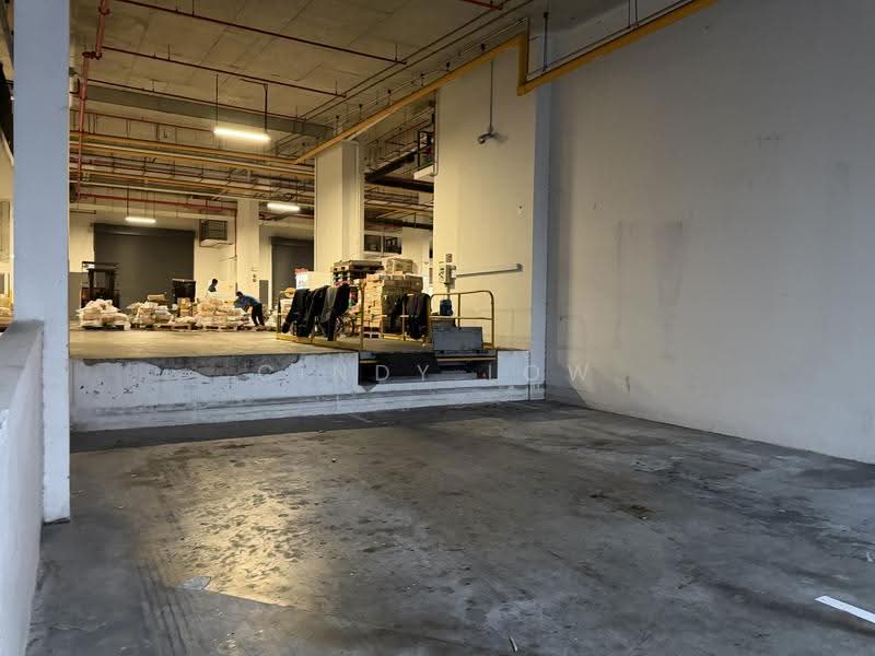 CT Foodchain, 200 Pandan Loop, Buona Vista / West Coast / Clementi New Town, 1,808 sqft, Factory / Workshop (B2) For Sale, by Cindy Low, 500286977 - CommercialGuru.com.sg