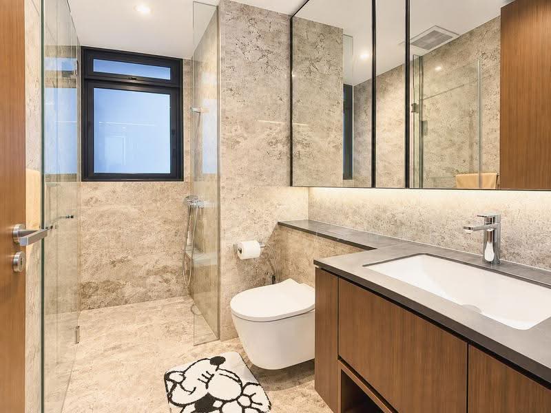 Kopar At Newton, 4 Makeway Avenue, Orchard / River Valley, 4 Bedrooms, 1,528 sqft, Condominium For Sale, by Sarah X. (郑雪梅), 500286980 - Bathroom - PropertyGuru.com.sg