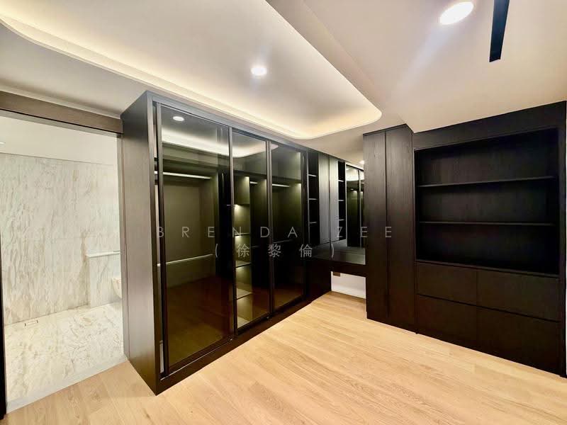 Watten Enclave ✧ Striking New Detached within 1km to RGPS, Watten Estate Road, Hillcrest Road, Shelford Road, Newton / Novena, 6 Bedrooms, 8,264 sqft, Detached House For Sale, by Brenda Zee (徐黎倫), 500286998 - Master Bedroom Wardrobe - PropertyGuru.com.sg