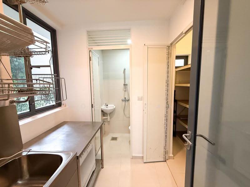 The Palette, 103 Pasir Ris Grove, Pasir Ris / Tampines, 4 Bedrooms, 1,690 sqft, Condominium For Sale, by Novell Tan, 500287006 - Bathroom - PropertyGuru.com.sg