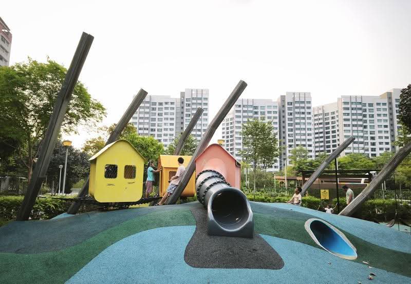 985B Buangkok Crescent, 985B Buangkok Crescent, Hougang / Punggol / Sengkang, 3 Bedrooms, 1,184 sqft, HDB Flat For Sale, by Terisa Ong, 500287007 - Playground at Buangkok Square Park - PropertyGuru.com.sg