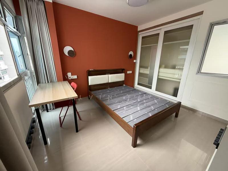 48 Strathmore Avenue, 48 Strathmore Avenue, Alexandra / Commonwealth, Room Rental, 200 sqft, HDB Flat For Rent, by Alvin Tay, 500287012 - Bedroom - PropertyGuru.com.sg