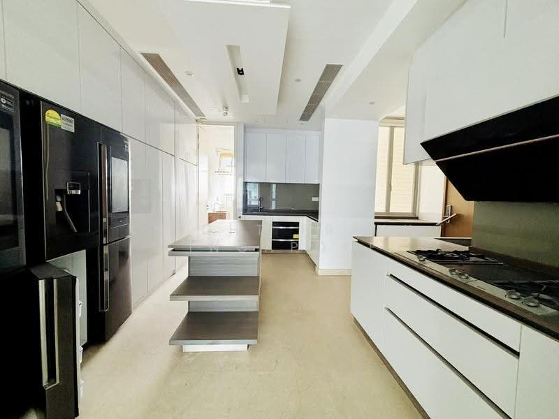Gramercy Park, 57 Grange Road, Tanglin / Holland / Bukit Timah, 4 Bedrooms, 2,594 sqft, Condominium For Sale, by LORRAINE CHEW LUO LIN, 500287018 - Kitchen - PropertyGuru.com.sg