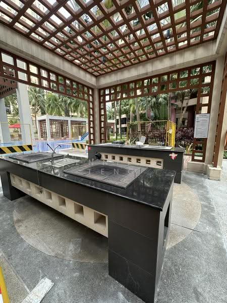 Heritage View, 6 Dover Rise, Buona Vista / West Coast / Clementi New Town, 3 Bedrooms, 1,313 sqft, Condominium For Sale, by Jennifer Teng, 500287034 - Exterior - PropertyGuru.com.sg