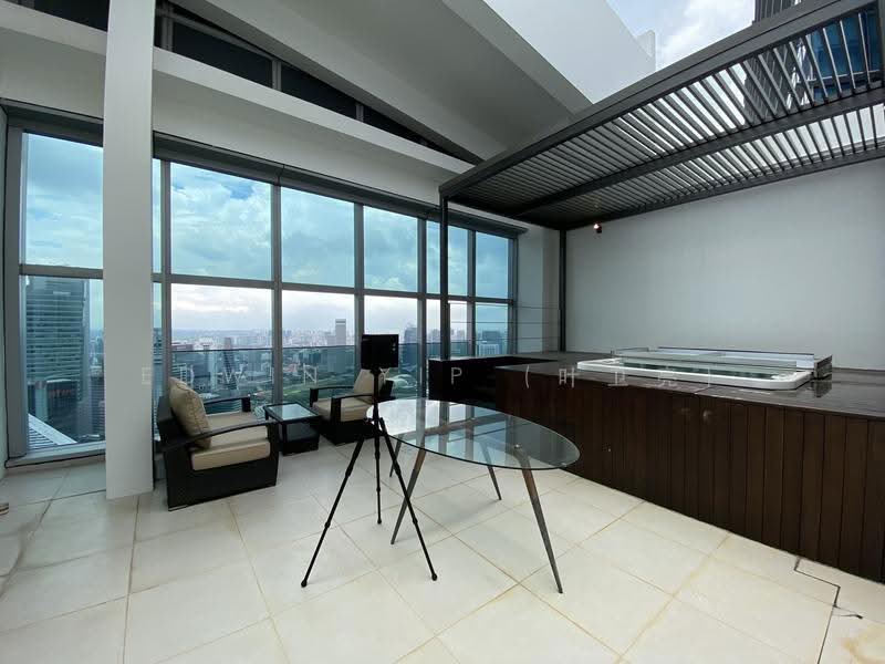 Marina Bay Residences, 18 Marina Boulevard, Boat Quay / Raffles Place / Marina, 4 Bedrooms, 3,972 sqft, Condominium For Rent, by Edwin Yip (叶卫亮), 500287046 - Balcony - PropertyGuru.com.sg