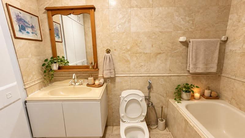 Parc Oasis, 35 Jurong East Avenue 1, Boon Lay / Jurong / Tuas, Room Rental, 150 sqft, Condominium For Rent, by Darryl Ng, 500287053 - Bathroom - PropertyGuru.com.sg