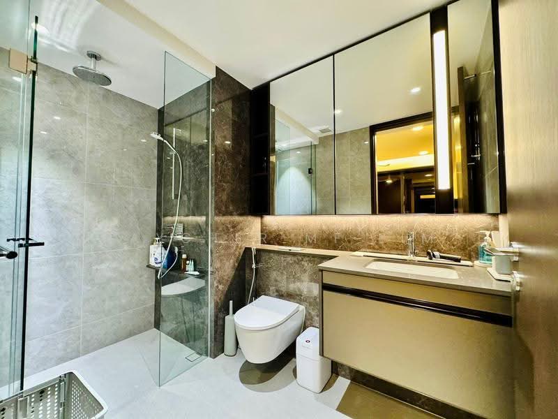 Tembusu Grand, 94 Jalan Tembusu, East Coast / Marine Parade, 2 Bedrooms, 743 sqft, Condominium For Rent, by Raycher MF Lim, 500287059 - Bathroom - PropertyGuru.com.sg