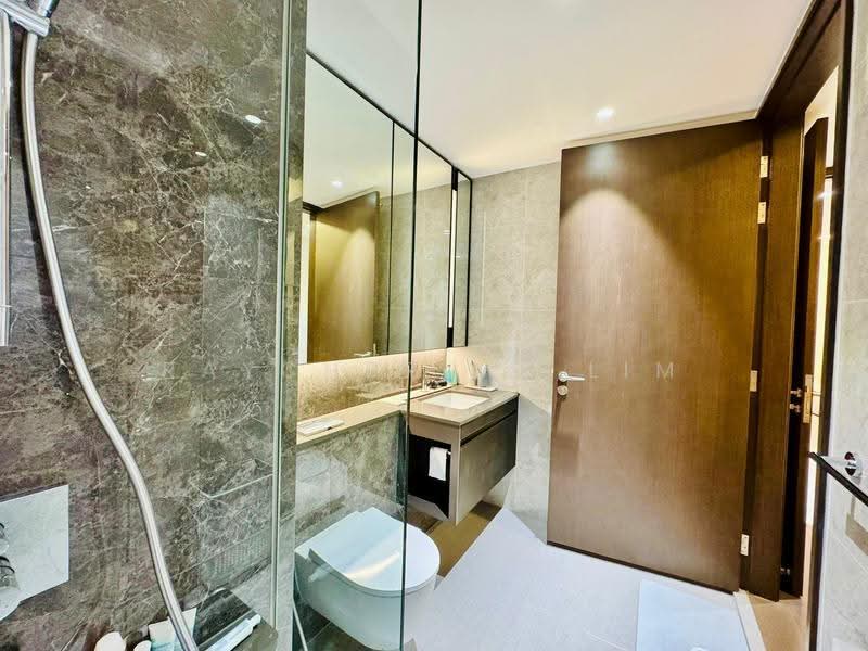 Tembusu Grand, 94 Jalan Tembusu, East Coast / Marine Parade, 2 Bedrooms, 743 sqft, Condominium For Rent, by Raycher MF Lim, 500287059 - Bathroom - PropertyGuru.com.sg