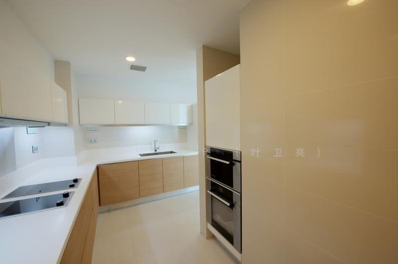 Marina Bay Residences, 18 Marina Boulevard, Boat Quay / Raffles Place / Marina, 4 Bedrooms, 3,607 sqft, Condominium For Rent, by Edwin Yip (叶卫亮), 500287061 - Kitchen - PropertyGuru.com.sg