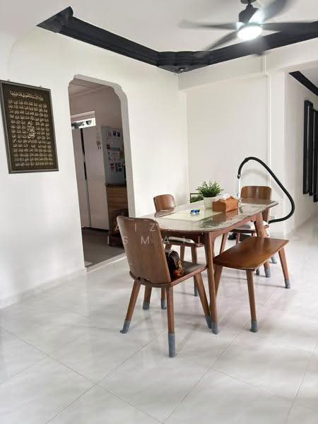 162 Jalan Teck Whye, 162 Jalan Teck Whye, Dairy Farm / Bukit Panjang / Choa Chu Kang, 3 Bedrooms, 1,302 sqft, HDB Flat For Sale, by Aizah Ismail, 500287062 - Dining Room - PropertyGuru.com.sg