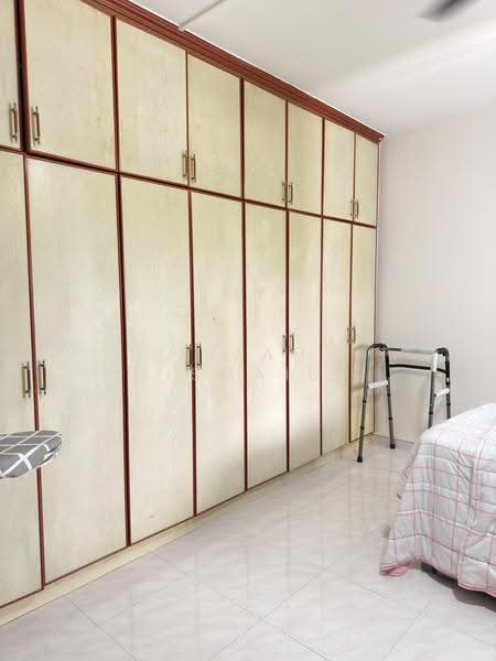162 Jalan Teck Whye, 162 Jalan Teck Whye, Dairy Farm / Bukit Panjang / Choa Chu Kang, 3 Bedrooms, 1,302 sqft, HDB Flat For Sale, by Aizah Ismail, 500287062 - Bedroom - PropertyGuru.com.sg