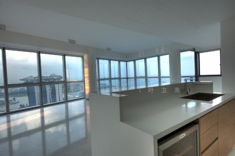 Marina Bay Residences, 18 Marina Boulevard, Boat Quay / Raffles Place / Marina, 5 Bedrooms, 4,478 sqft, Condominium For Sale, by Edwin Yip (叶卫亮), 500287064 - Living Room - PropertyGuru.com.sg