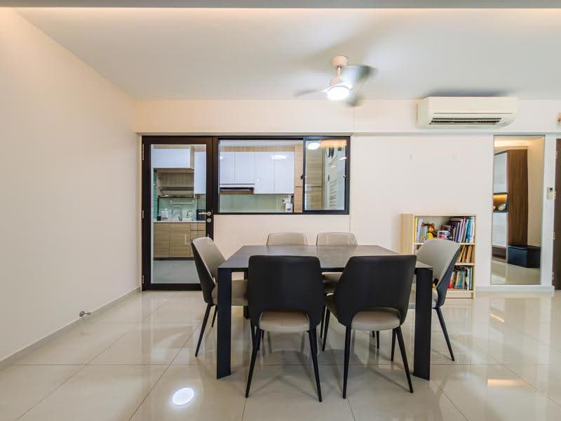 217B Compassvale Drive, 217B Compassvale Drive, Hougang / Punggol / Sengkang, 4 Bedrooms, 1,206 sqft, HDB Flat For Sale, by Luke Lim, 500287065 - Dining Room - PropertyGuru.com.sg