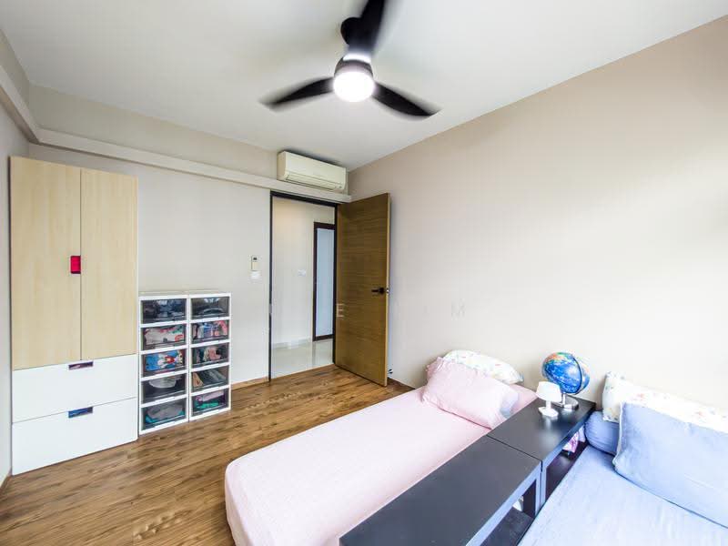 217B Compassvale Drive, 217B Compassvale Drive, Hougang / Punggol / Sengkang, 4 Bedrooms, 1,206 sqft, HDB Flat For Sale, by Luke Lim, 500287065 - Bedroom - PropertyGuru.com.sg