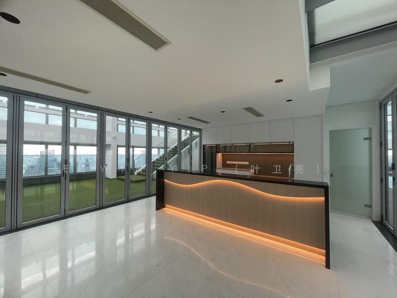 Marina Bay Residences, 18 Marina Boulevard, Boat Quay / Raffles Place / Marina, 5 Bedrooms, 11,012 sqft, Condominium For Sale, by Edwin Yip (叶卫亮), 500287072 - Living Room - PropertyGuru.com.sg