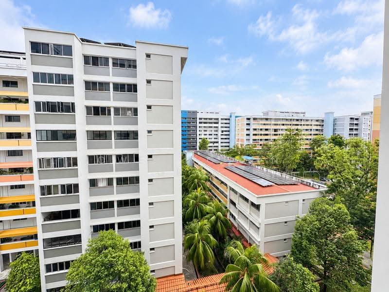 829 Yishun Street 81, 829 Yishun Street 81, Sembawang / Yishun, 3 Bedrooms, 1,152 sqft, HDB Flat For Sale, by Owen Ng Jin Guan, 500287077 - Exterior - PropertyGuru.com.sg