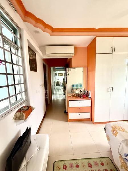 541 Jurong West Avenue 1, 541 Jurong West Avenue 1, Boon Lay / Jurong / Tuas, 2 Bedrooms, 1,000 sqft, HDB Flat For Rent, by Mohamed Ameen, 500287079 - Corridor - PropertyGuru.com.sg