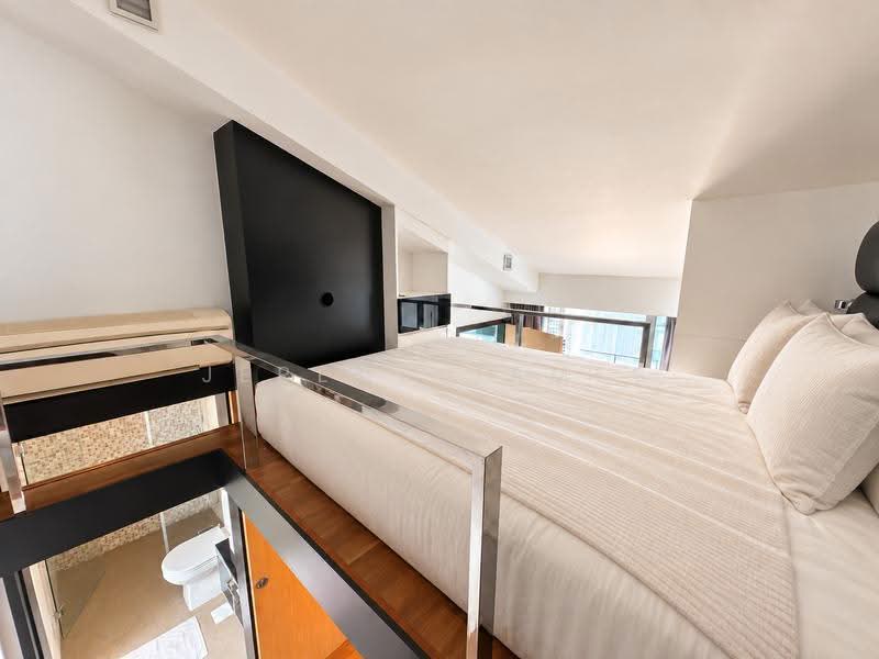 Loft @ Stevens, 68 Stevens Road, Tanglin / Holland / Bukit Timah, 2 Bedrooms, 775 sqft, Condominium For Sale, by Jereme James, 500287086 - Master Bedroom - PropertyGuru.com.sg