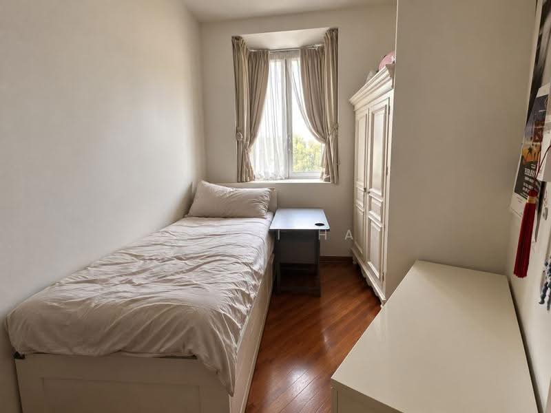 2 B+S next to Stevens MRT at The Equatorial for rent, Stevens Road, Tanglin / Holland / Bukit Timah, 2 Bedrooms, 1,249 sqft, Condominium For Rent, by Ng Rui Han, 500287093 - Bedroom - PropertyGuru.com.sg