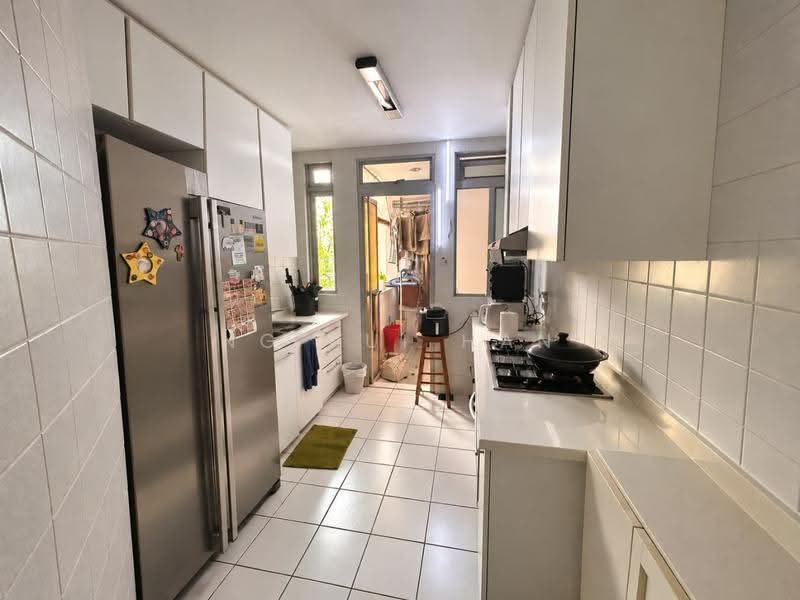 2 B+S next to Stevens MRT at The Equatorial for rent, Stevens Road, Tanglin / Holland / Bukit Timah, 2 Bedrooms, 1,249 sqft, Condominium For Rent, by Ng Rui Han, 500287093 - Kitchen - PropertyGuru.com.sg