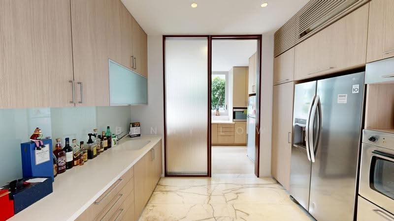 Sentosa Cove, Paradise Island, Harbourfront / Telok Blangah, 6 Bedrooms, 5,300 sqft, Detached House For Sale, by Benny Low, 500287096 - Kitchen - PropertyGuru.com.sg