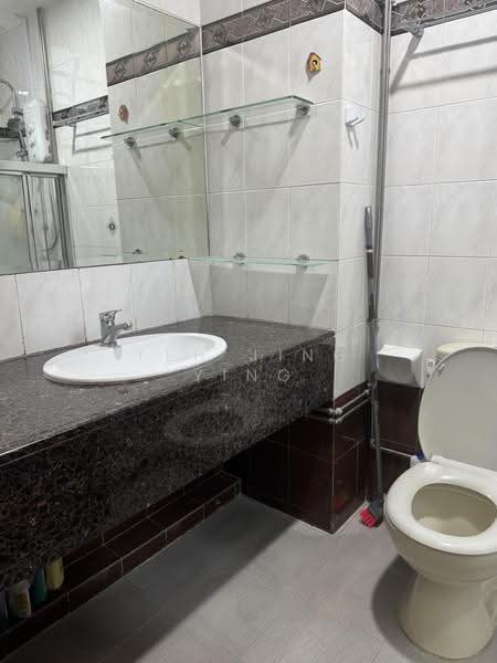 Rosalia Park, 38 Lorong Ong Lye, Hougang / Punggol / Sengkang, 3 Bedrooms, 1,689 sqft, Condominium For Rent, by Teh Jing Ying, 500287107 - Bathroom - PropertyGuru.com.sg