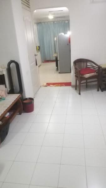 119 Potong Pasir Avenue 1, 119 Potong Pasir Avenue 1, Macpherson / Potong Pasir, Room Rental, 100 sqft, HDB Flat For Rent, by Kenneth Ng K L, 500287130 - Living Room - PropertyGuru.com.sg