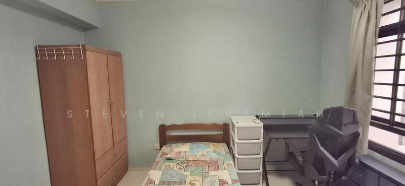 454 Clementi Avenue 3, 454 Clementi Avenue 3, Buona Vista / West Coast / Clementi New Town, Room Rental, 100 sqft, HDB Flat For Rent, by Steven Jeremiah, 500287147 - Bedroom - PropertyGuru.com.sg
