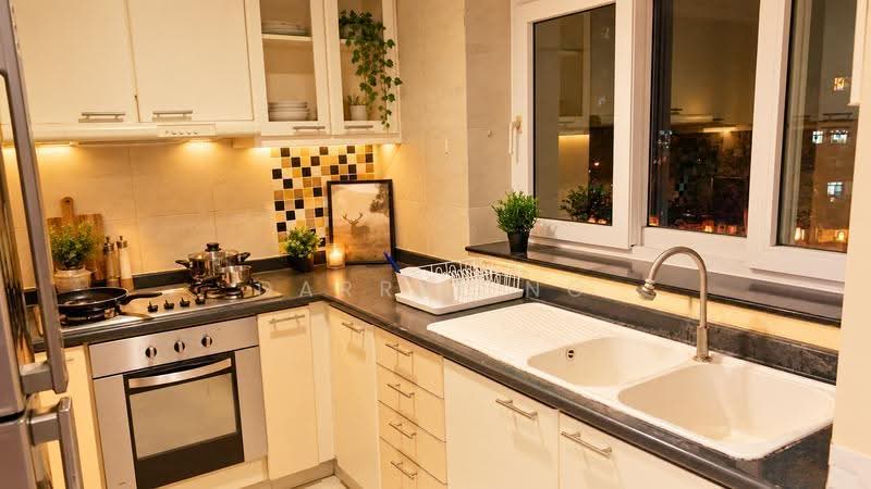 Summerhill, 50 Hume Avenue, Clementi Park / Upper Bukit Timah, Room Rental, 100 sqft, Condominium For Rent, by Darryl Ng, 500287156 - Kitchen - PropertyGuru.com.sg