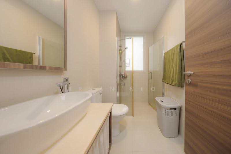 The Nautical, 97 Jalan Sendudok, Sembawang / Yishun, 3 Bedrooms, 1,012 sqft, Condominium For Sale, by Bryan Neo, 500287167 - Bathroom - PropertyGuru.com.sg