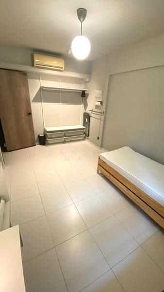 686A Choa Chu Kang Crescent, 686A Choa Chu Kang Crescent, Dairy Farm / Bukit Panjang / Choa Chu Kang, 3 Bedrooms, 1,195 sqft, HDB Flat For Sale, by Dennis Mah, 500287179 - Bedroom - PropertyGuru.com.sg
