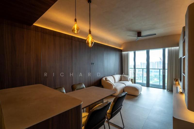 Southbank, 881 North Bridge Road, Beach Road / Bugis / Rochor, 2 Bedrooms, 969 sqft, Condominium For Sale, by Richard Jany, 500287181 - Living Room - PropertyGuru.com.sg