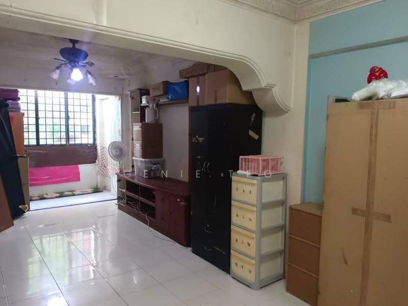 682A Woodlands Drive 62, 682A Woodlands Drive 62, Admiralty / Woodlands, 3 Bedrooms, 1,335 sqft, HDB Flat For Sale, by Genie Teo, 500287184 - Living Room - PropertyGuru.com.sg