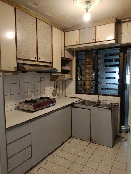 682A Woodlands Drive 62, 682A Woodlands Drive 62, Admiralty / Woodlands, 3 Bedrooms, 1,335 sqft, HDB Flat For Sale, by Genie Teo, 500287184 - Kitchen - PropertyGuru.com.sg