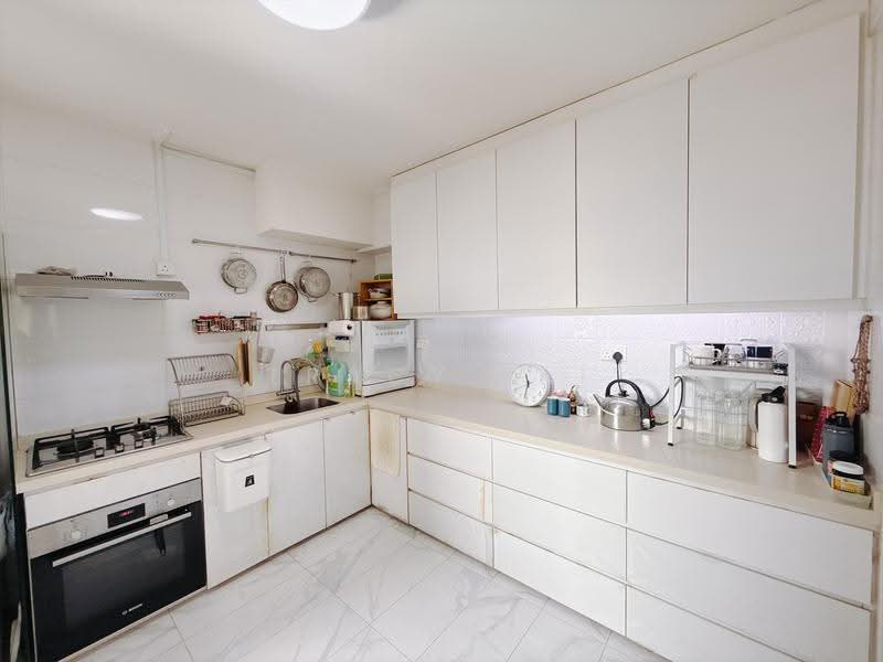 462 Clementi Avenue 3, 462 Clementi Avenue 3, Buona Vista / West Coast / Clementi New Town, 3 Bedrooms, 969 sqft, HDB Flat For Sale, by Tracy Lai, 500287195 - Kitchen - PropertyGuru.com.sg